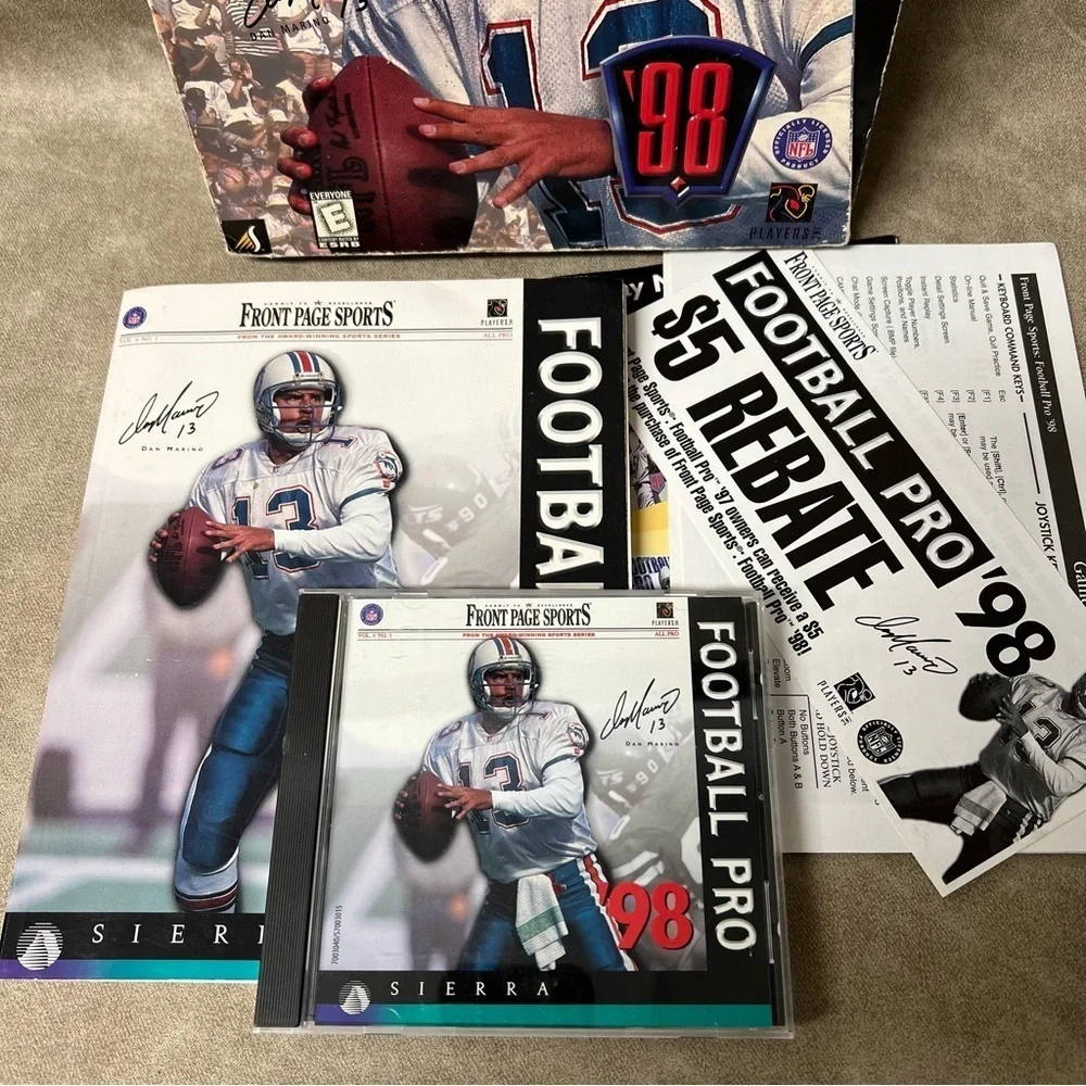 FOOTBALL PRO '98 Dan Marino PC Sierra NFL 1998 Big Box computer